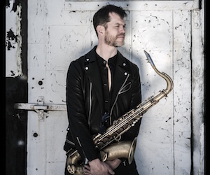 Donny McCaslin accepts Grammy awards for David Bowie